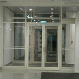 Противопожарная алюминиевая дверь