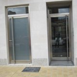 Противопожарная дверь из нержавеющей стали